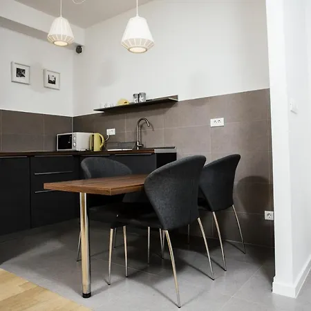 Stina Apartment *