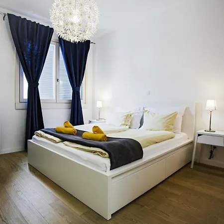 Stina Apartment